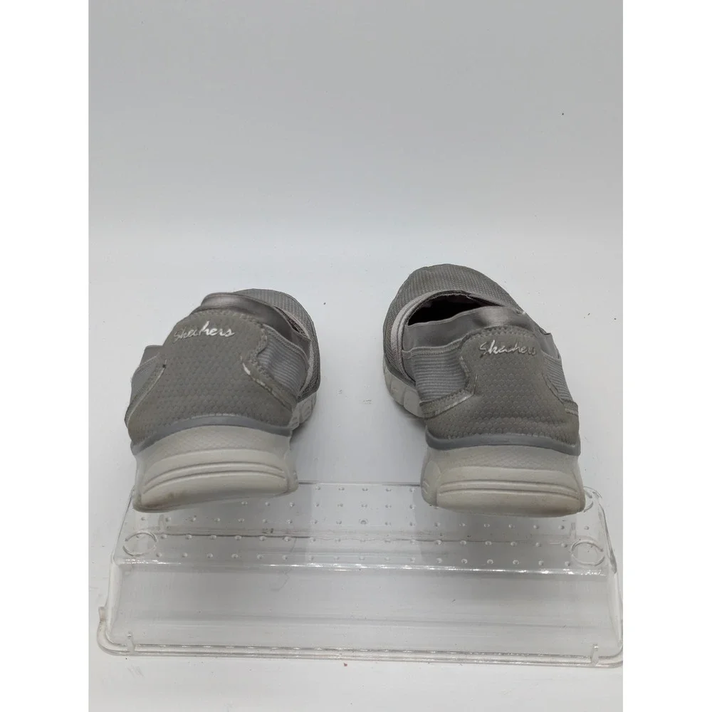 Skechers Memory Foam Slip On Shoes Gray Comfort Walking Women Size 8